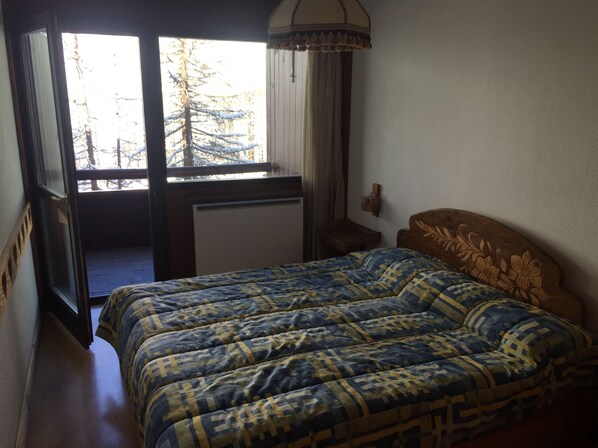 3 bedrooms, iron/ironing board, WiFi