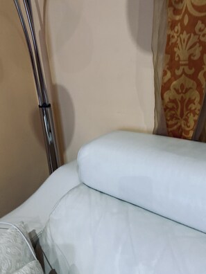 1 bedroom, Internet, bed sheets