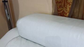 1 chambre, accĂšs Internet, draps fournis