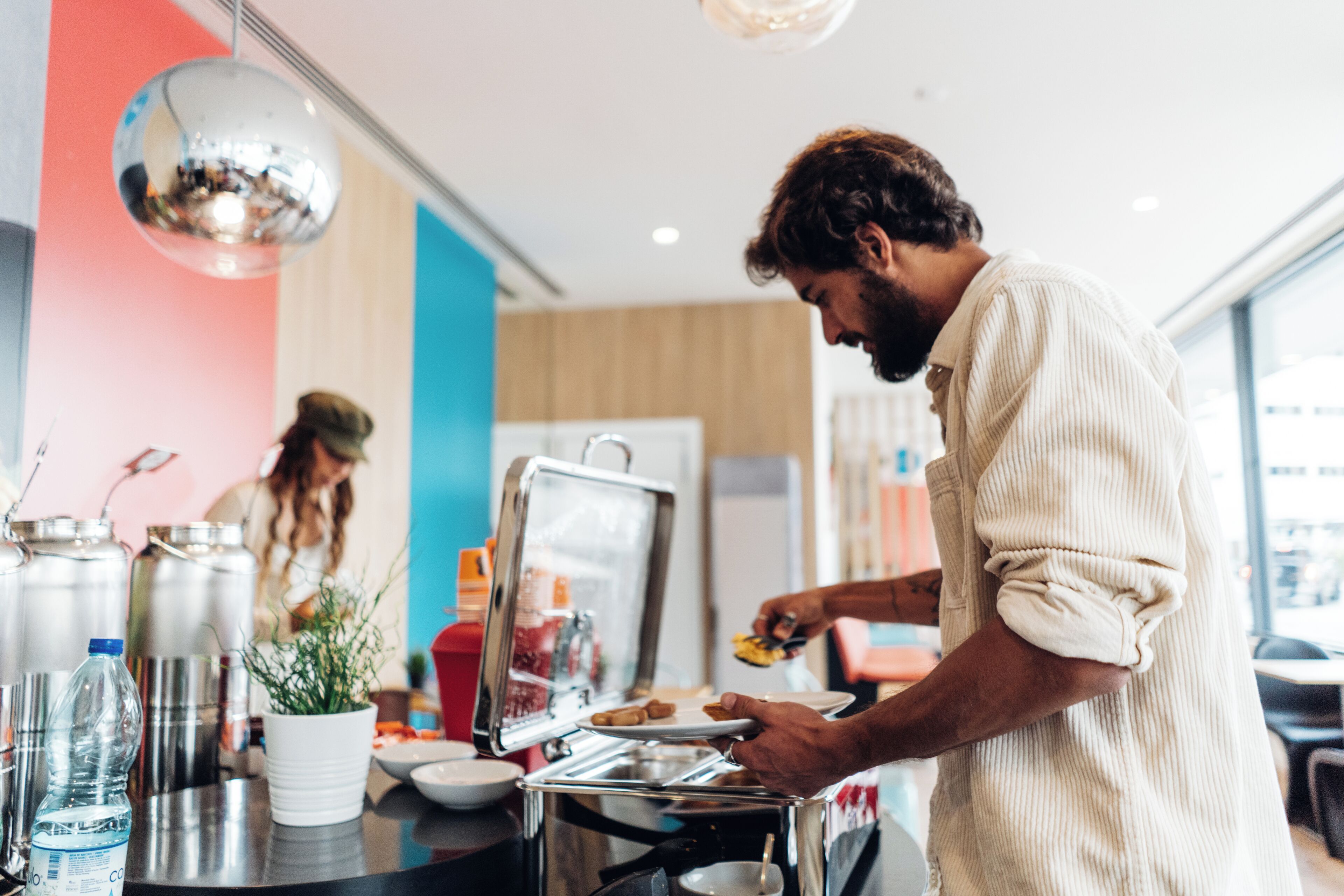 daily continental breakfast (eur 13.28 per person)