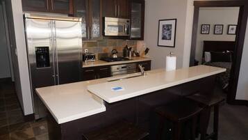 Apartment, Mehrere Betten (120 Carriage Way 2205) | Eigene Küche