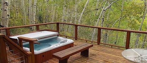 ハウス ベッド (複数台) (1131 Faraway Rd) | 施設の敷地