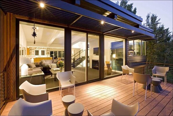 Casa, varias camas (115 Martingale Pl) | Balcón