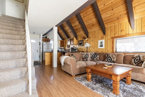 TV, fireplace, table tennis