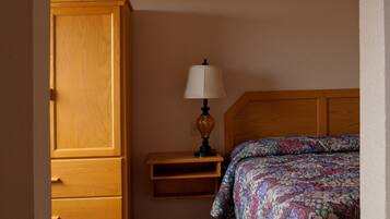 Habitación estándar | Escritorio, wifi gratis y ropa de cama