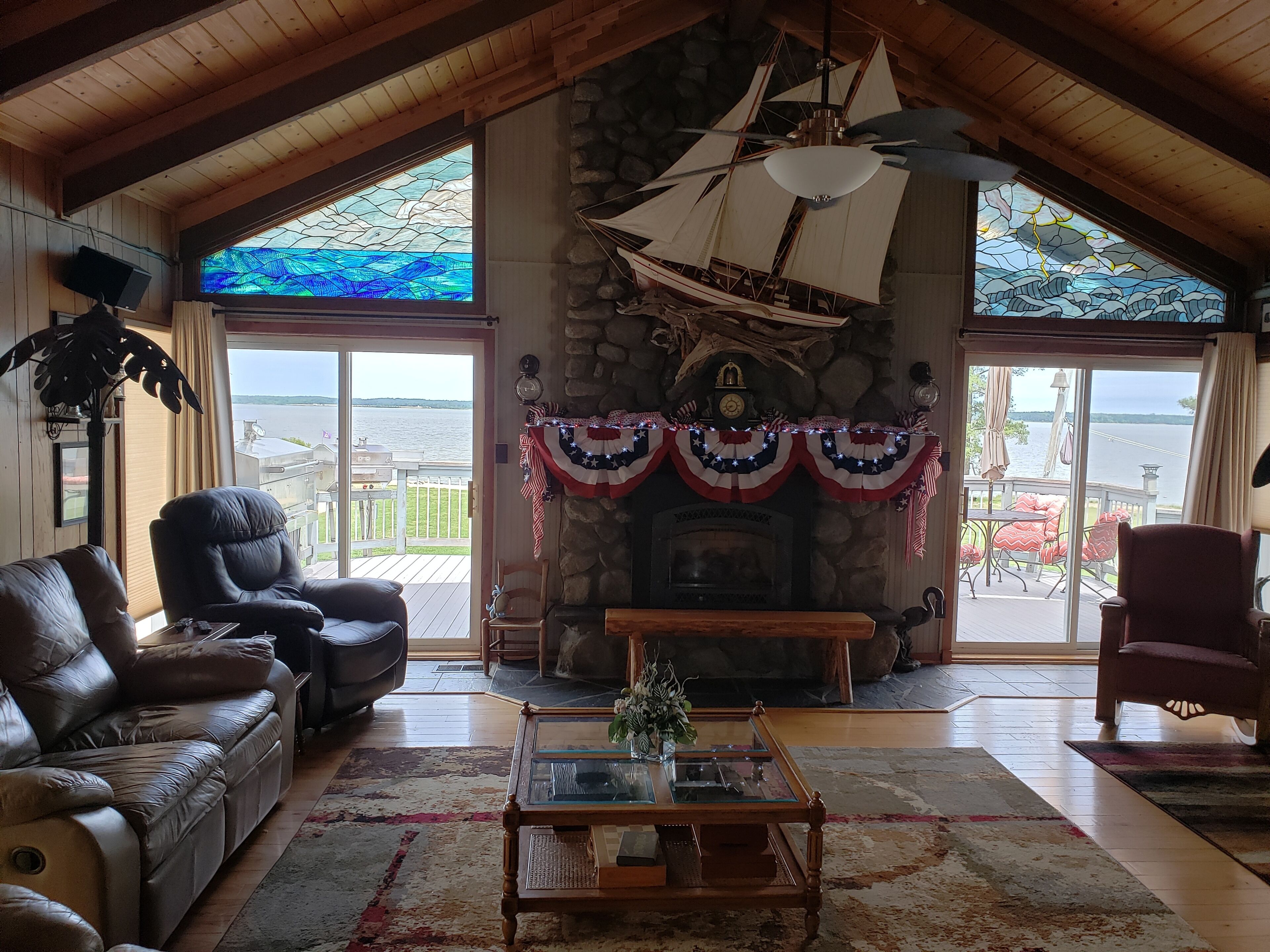 Locust Lodge is the perfect river place for your family and friends to gather.