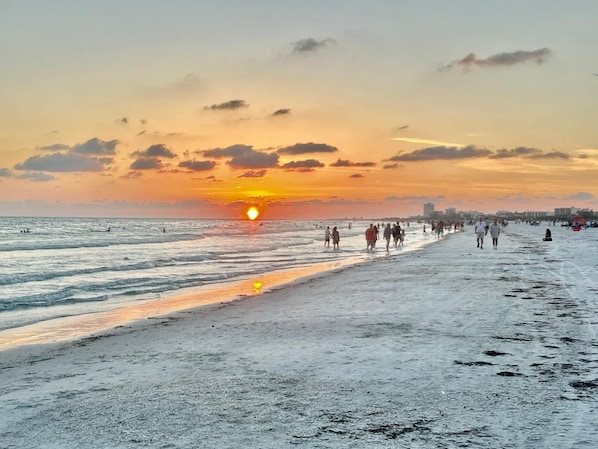 Strand