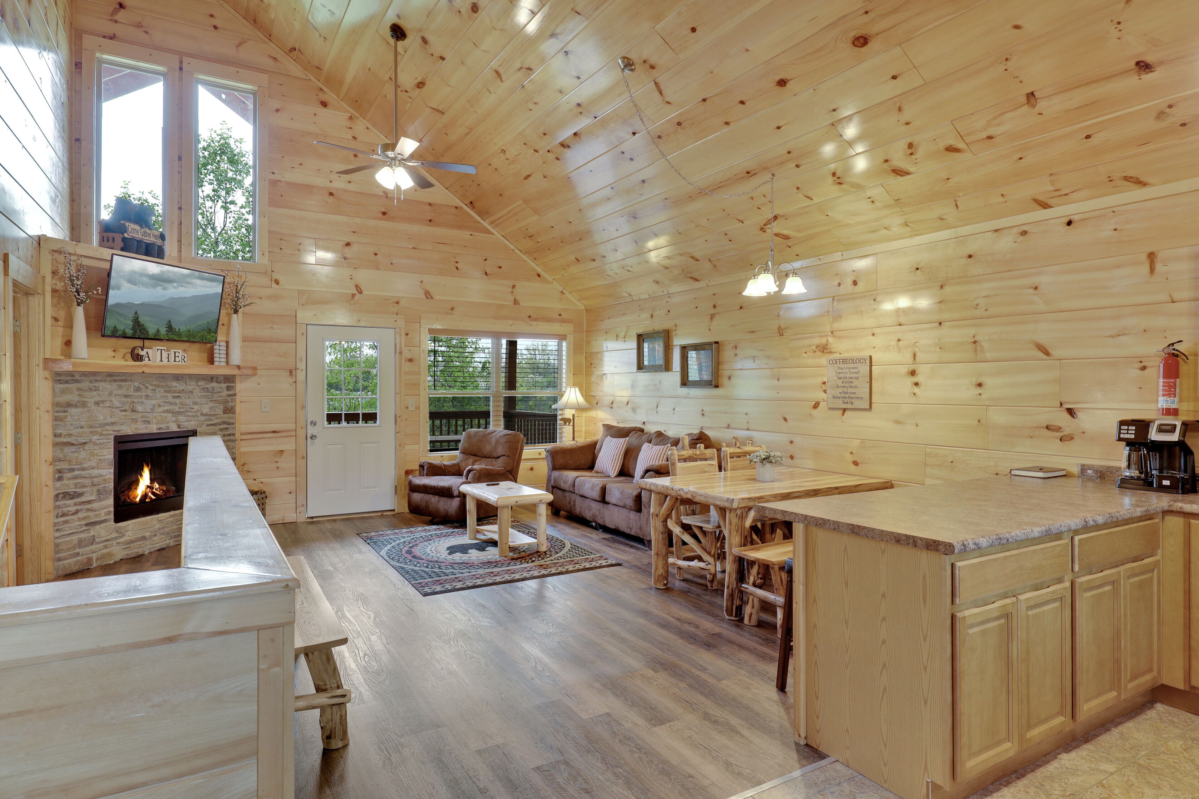 LOCATION! You Are My Sunshine is a 2 Bed/2.5 Bath brand new log cabin in the heart of Pigeon Forge.
