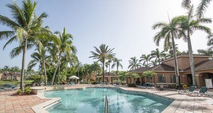 NOW AVAILABLE FOR SEASON!! 3/2 Tommy Bahama Unit Fully furnished, corner unit !