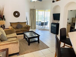 Smart-TV, Tischtennisplatte