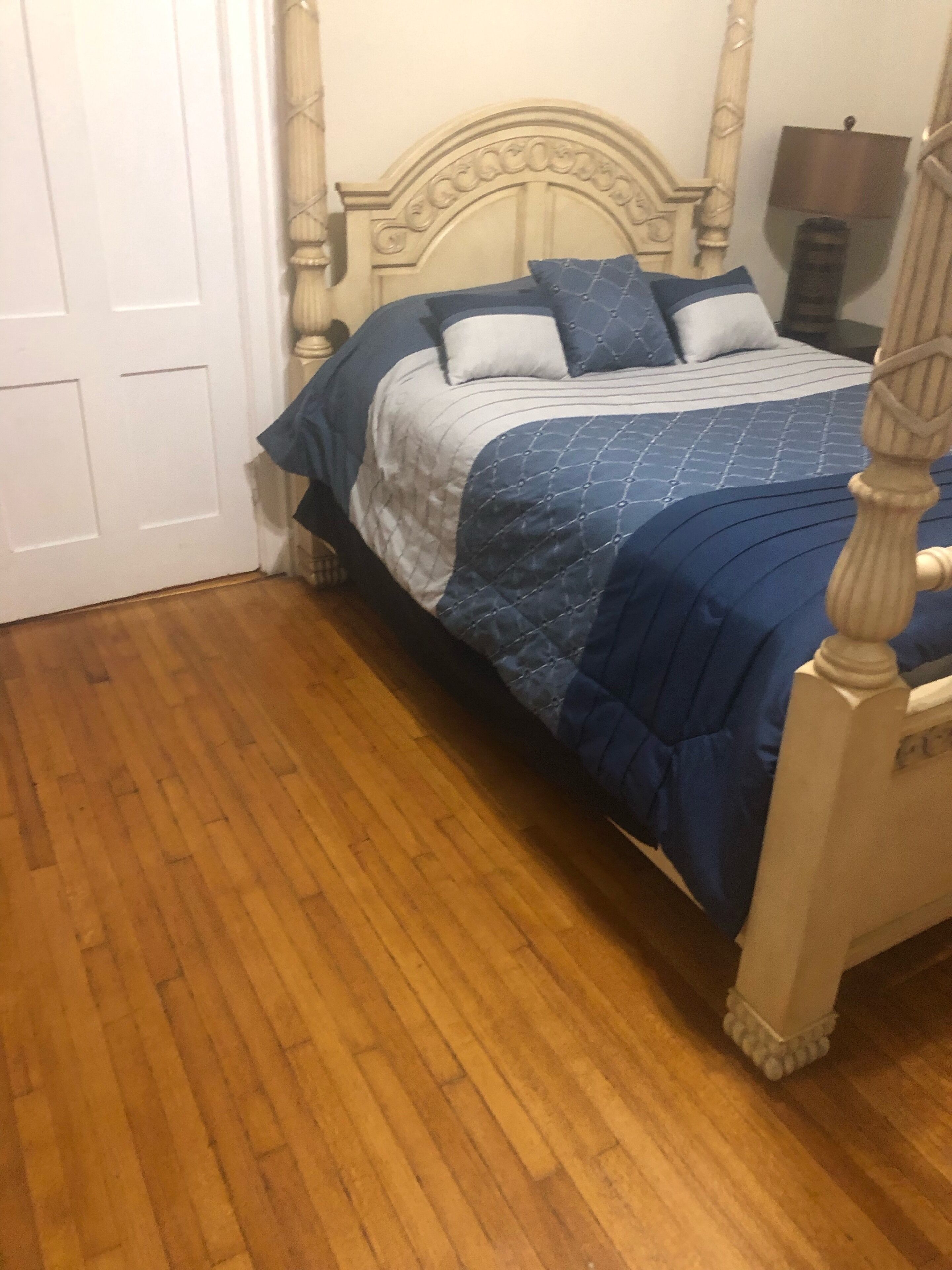 1 chambre, fer et planche à repasser, Wi-Fi