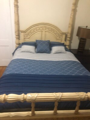 1 bedroom, iron/ironing board, WiFi