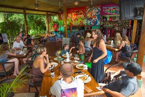 Restaurant - The Grateful Hotel  (Cabo Velas)