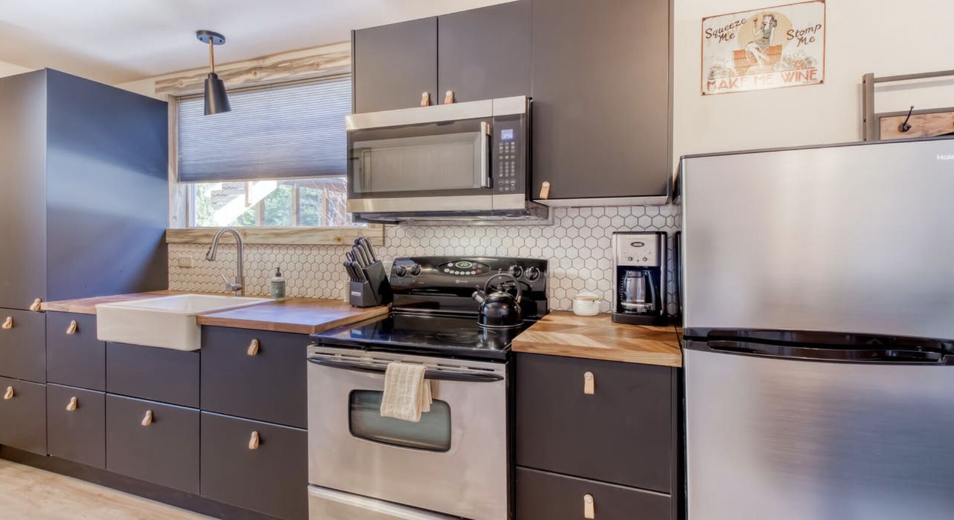 Newly Renovated Crashpad just 15 minutes from Stevens Pass resort!