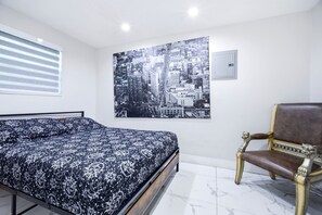 8 Schlafzimmer, Schreibtisch, Bügeleisen/Bügelbrett, kostenloses WLAN