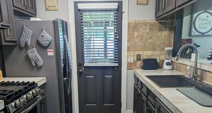 Lake ConRoy Estates_Unit A w/ Pool Access