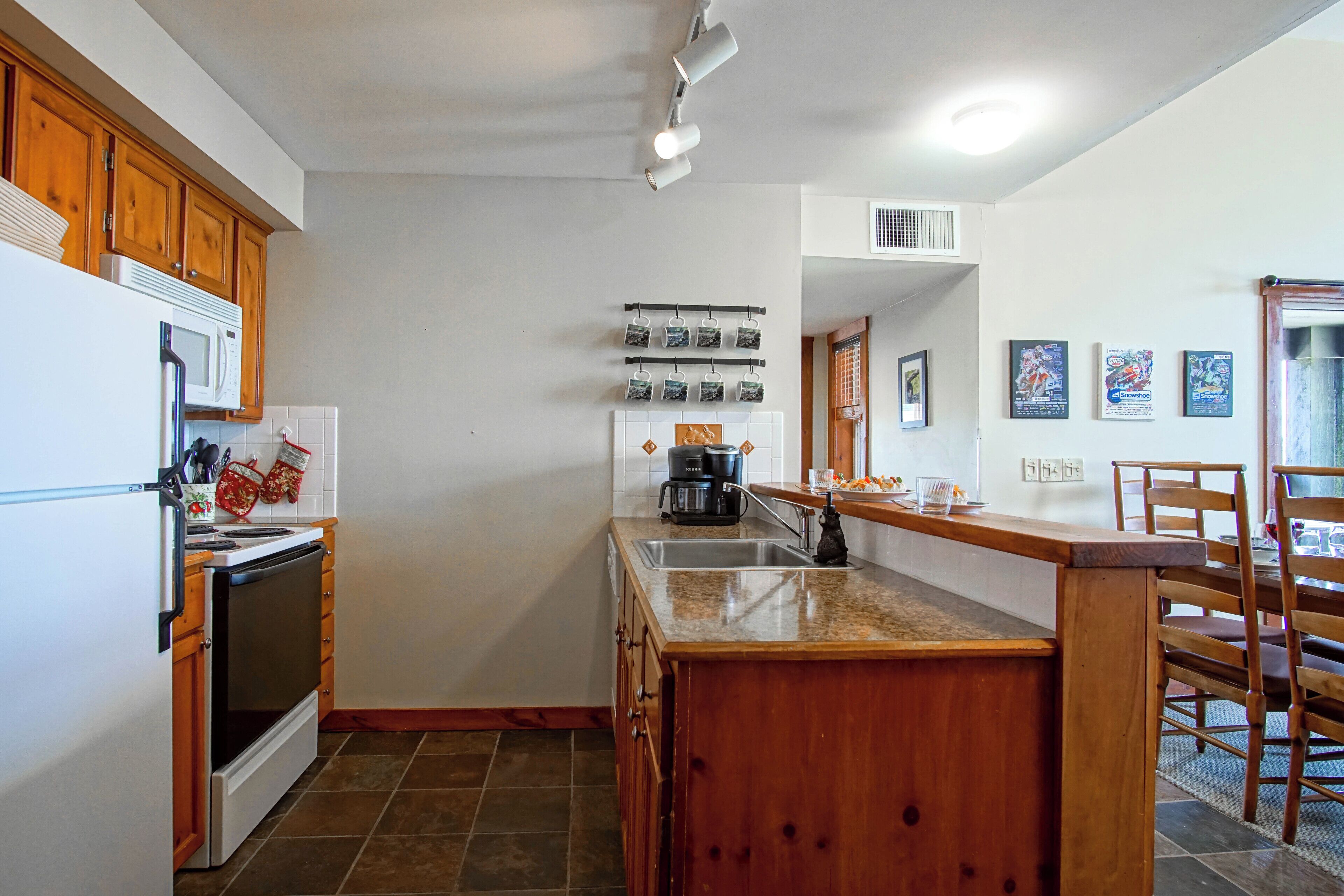 Ski in/ Ski out! Rimfire 352 Spacious and Cozy 2