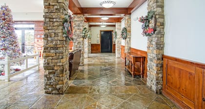 Rimfire 322 - Pocahontas Sunrise Perfect Location Sleeps 4
