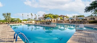 Phoenix | Golf Getaway | Pool & Fairway Views