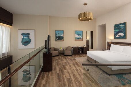 Avani + Palm View Dubai Hotel Suites - Image 110