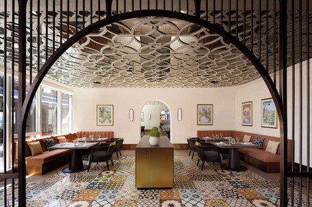 Avani + Palm View Dubai Hotel Suites - Image 64
