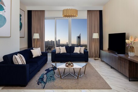 Avani + Palm View Dubai Hotel Suites - Image 23