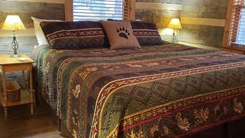 3 chambres, fer et planche à repasser, lit parapluie, Wi-Fi gratuit