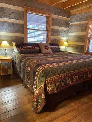 3 bedrooms, iron/ironing board, travel cot, free WiFi