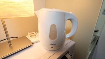 Apartment, Non Smoking | Room amenity