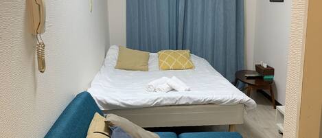 Apartment, Non Smoking | 1 bedroom, desk, blackout drapes, iron/ironing board