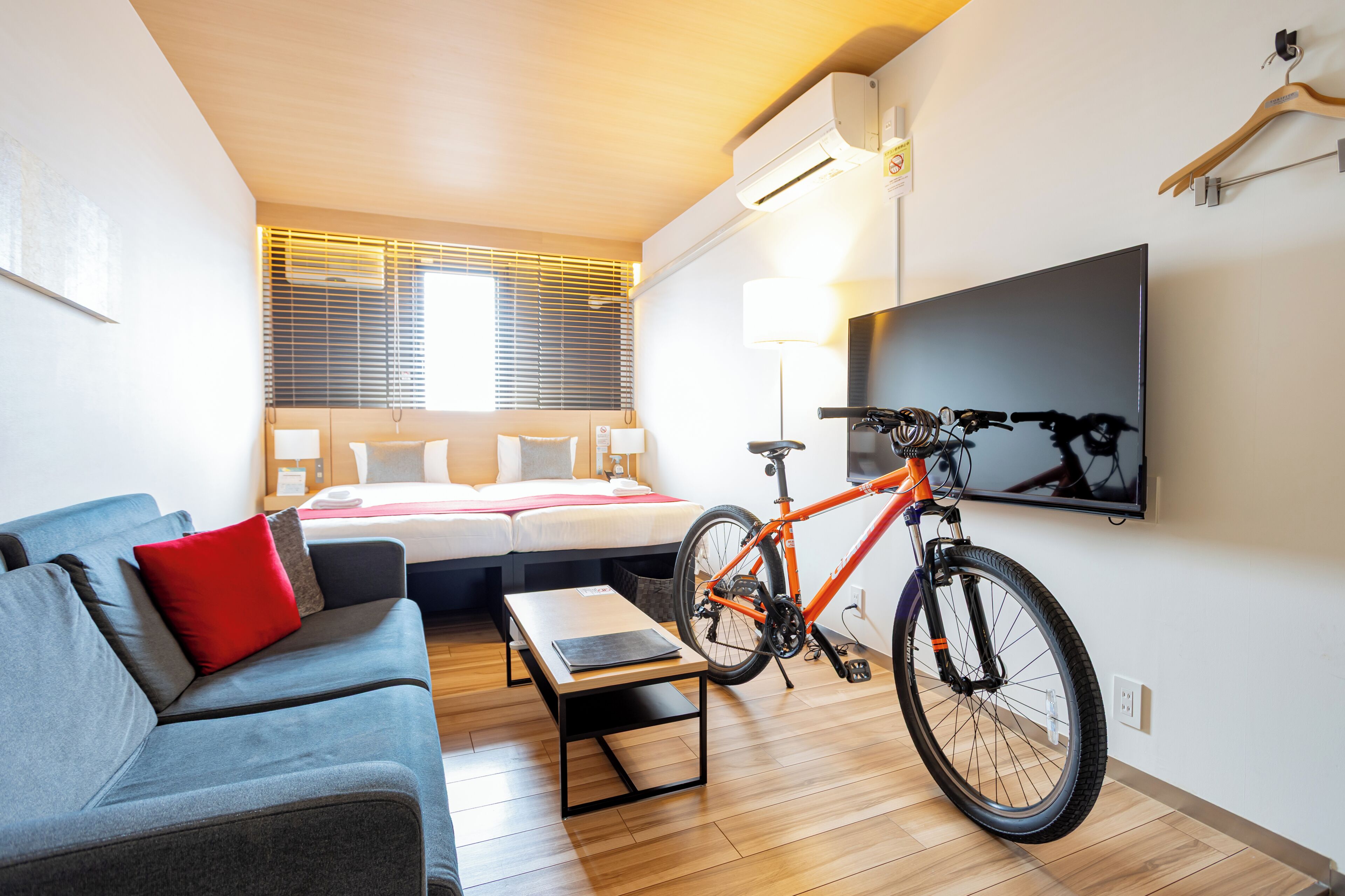 Premium Room (Hollywood Twin) | Down duvets, in-room safe, laptop workspace, free WiFi