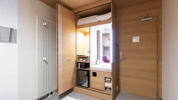 Down duvets, in-room safe, laptop workspace, free WiFi