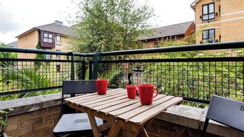 Eenvoudig appartement, 1 slaapkamer (2 Bedrooms) | Balkon