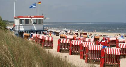 Strandidyll im Küstenwald Ferienwohnung 4 - Ferienwohnung 4 (DG, rechts)