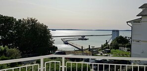 Unclassified image, 2 of 12, button - Vacation apartment Fraenzi - with wonderful lake view - FW Fraenzi - Whg. 4 (Sassnitz)