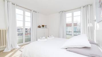 2 slaapkamers, een strijkplank/strijkijzer, wifi, beddengoed