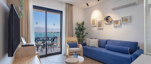 Deluxe Suite, 1 Bedroom, Harbor View, Sea Facing | Living area | 52-inch LED TV with satellite channels, heated floors - Ada Dreams City (Fethiye)