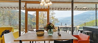 Villa "Vogelnest" con vista sulle montagne, Wi-Fi, terrazza e giardino