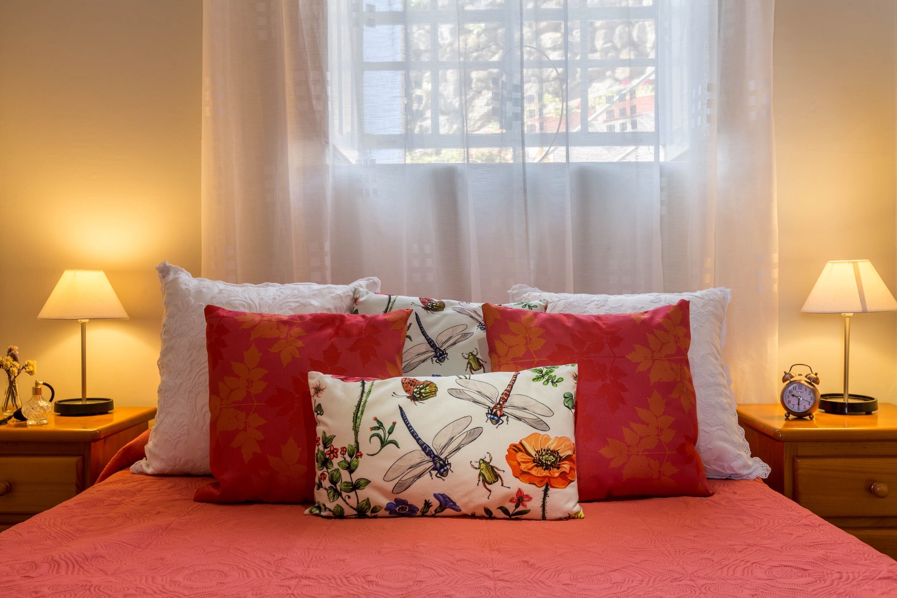 2 chambres, fer et planche à repasser, Wi-Fi gratuit, draps fournis