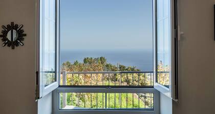 Holiday Home “Casa el Obispo” with Mountain View, Ocean View and Terrace