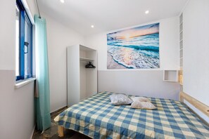 1 bedroom, iron/ironing board, free WiFi, bed sheets