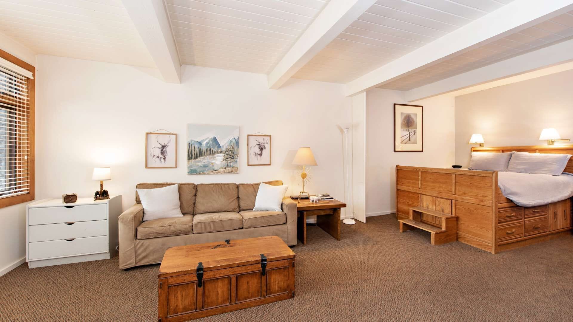 Studio with Slope-side Ski Access!