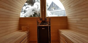Sauna - Byczy Rog Noclehy Na Hranici (Kraliky)