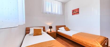 2 dormitorios y ropa de cama