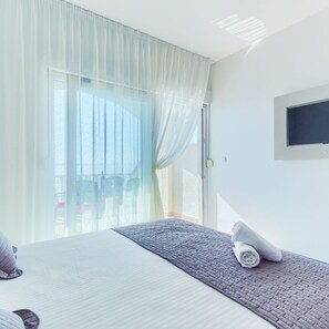 1 bedroom, free WiFi, bed sheets - APARTMENT WITH SEE VIEW (Podstrana)