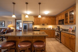 Condo, 3 Bedrooms | Private kitchen | Fridge, oven, coffee/tea maker, toaster - Large 3 Bedroom Bathroom In Mountaineer Square Condo - No Cleaning Fee! by RedAwning (Crested Butte)