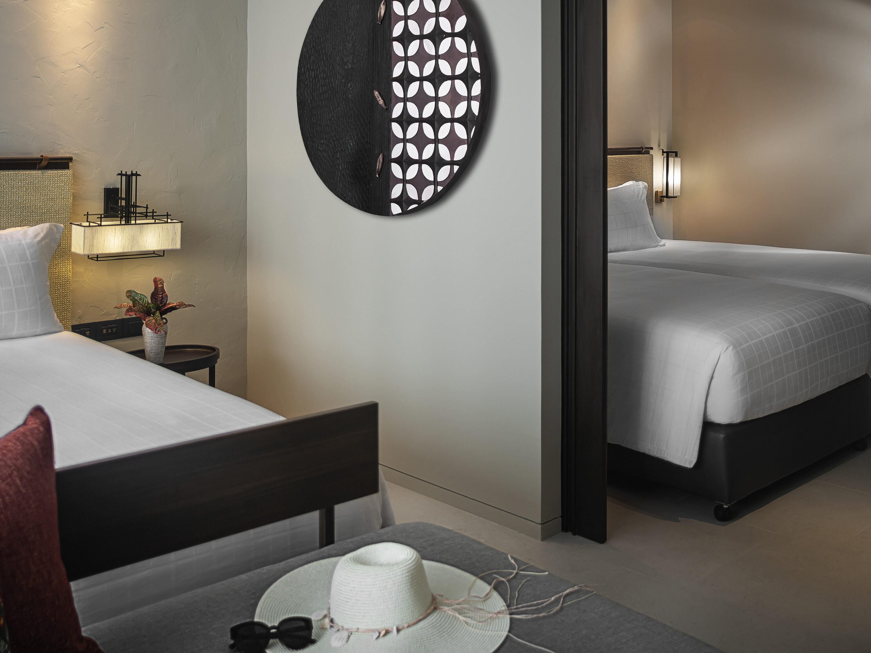 Minibar, in-room safe, individually decorated, individually furnished