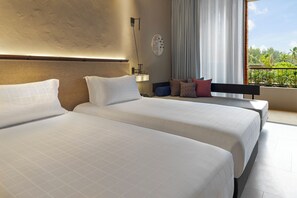Minibar, coffres-forts dans les chambres, décoration personnalisée