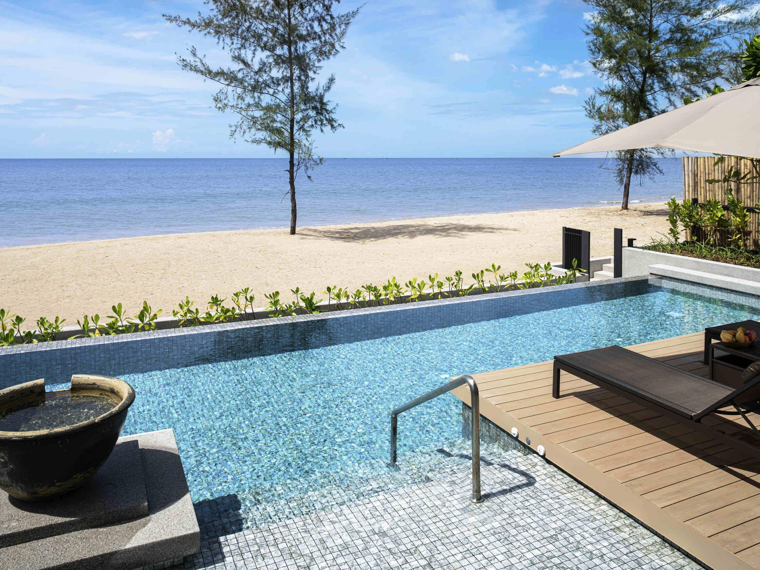 Luxury Villa, 1 Bedroom, Sea View | Minibar, in-room safe, individually decorated, individually furnished