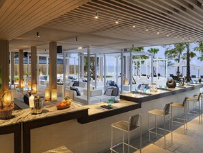 Lunch and dinner served, Mediterranean cuisine - Pullman Khao Lak Resort (Takua Pa)